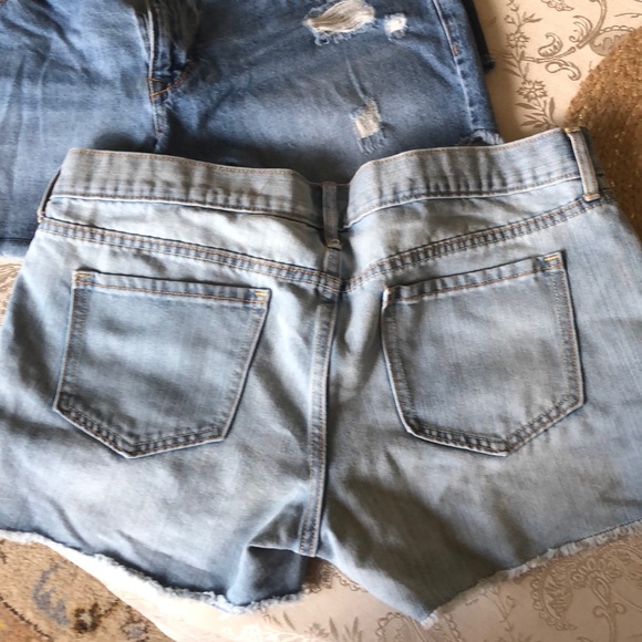3 pairs of Old Navy Shorts - Picture 2 of 6